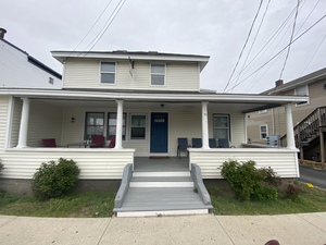 Beach House - 16A M St. Photo 1