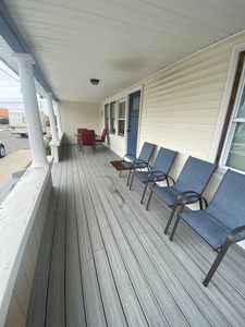 Beach House - 16A M St. Photo 2