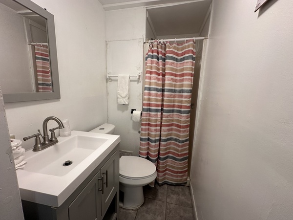 16B M St, Two Bdrm Apt Photo 1