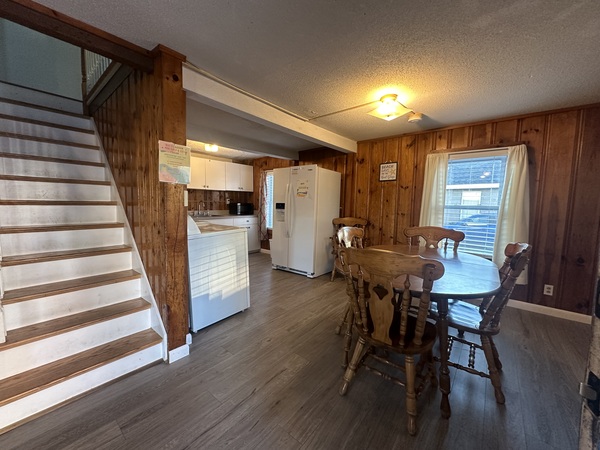 Beach House - 17A M St. Photo 9