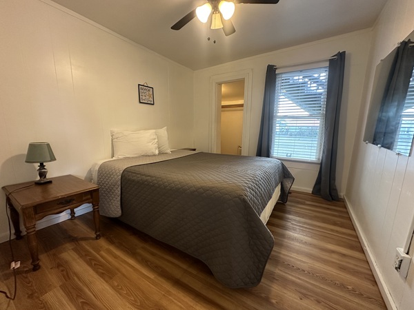 21-1 M St, Two Bdrm Apt Photo 10