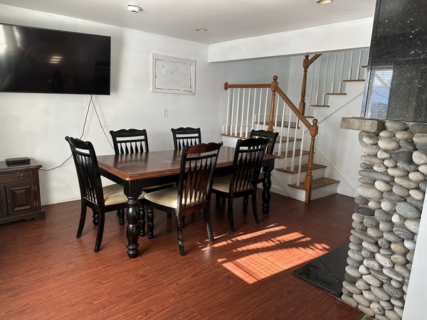 Beach House - 12 M St. Photo 10