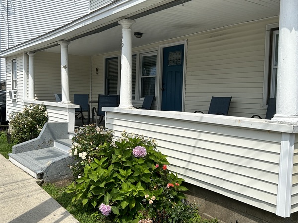 Beach House - 16A M St. Photo 8